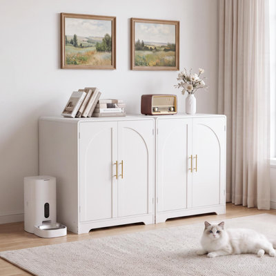 Ensemble de deux bacs à litière autonettoyants extra larges avec prise électrique et porte magnétique, au design moderne et aux bords arrondis.