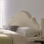 Tête de lit tapissier pour grand lit - bois massif Pieds en métal, hauteur réglable avec garniture cloutée pour la chambre à coucher