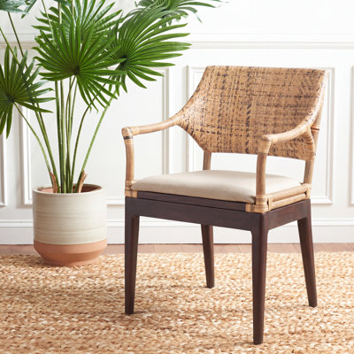 Fauteuil moderne rembourré avec coussin brun Bungalo