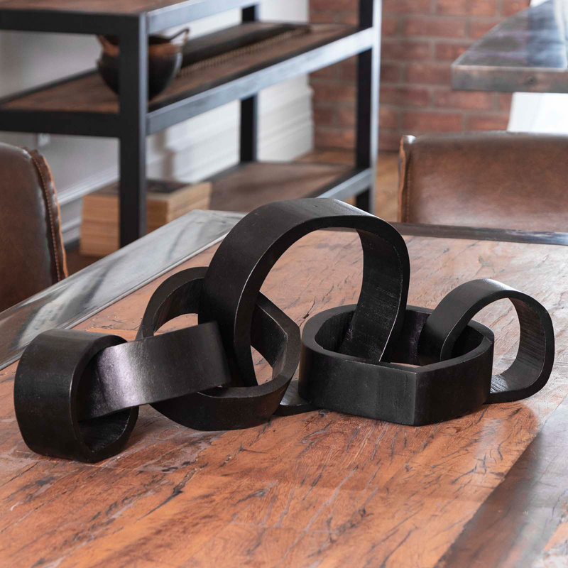 Wooden Links Centerpiece, Black