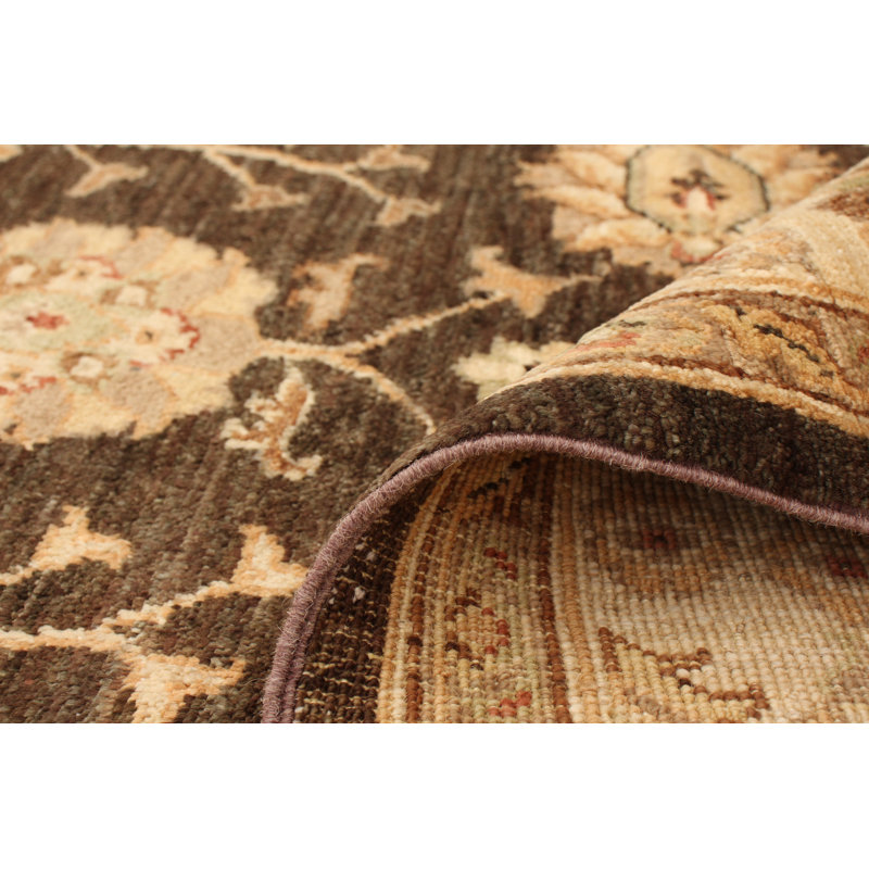 Tapis zone en laine beige/brune 6 pi x 8 pi 9 po main-of-kind-noué la 2010 ushak Creevery
