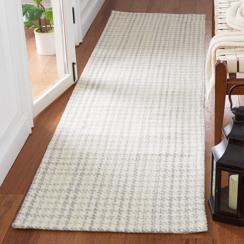 Earic Hand Woven Wool And Cotton Houndstooth Rug, Runner 2'3" x 9'