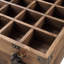 Table d'appoint rustique en chêne avec attrait gris mat, plateau de table carré à usages variés, pieds fuselés, rangement à deux charnières avec élément, plateau de table spacieux, décoration intérieure