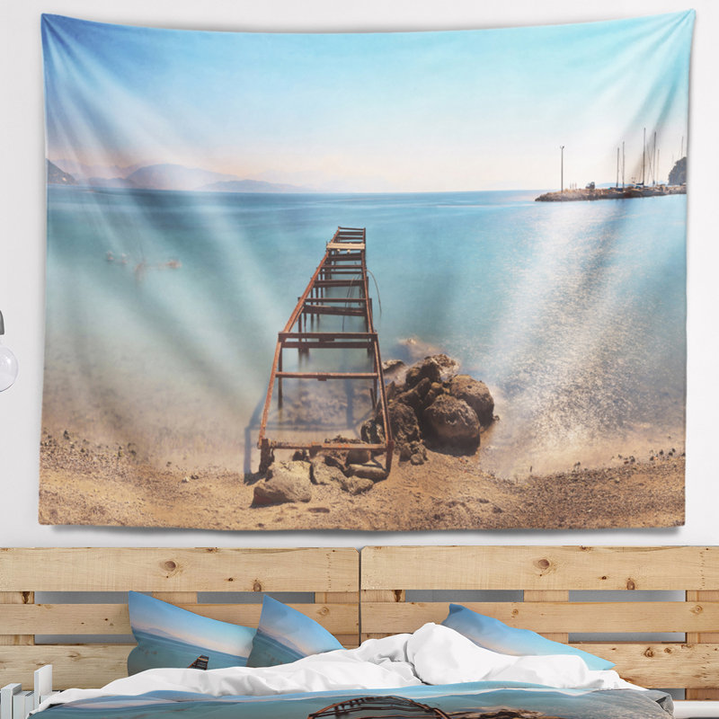 Tapisserie Old Pier at Beach, H 32 po x l 39 po