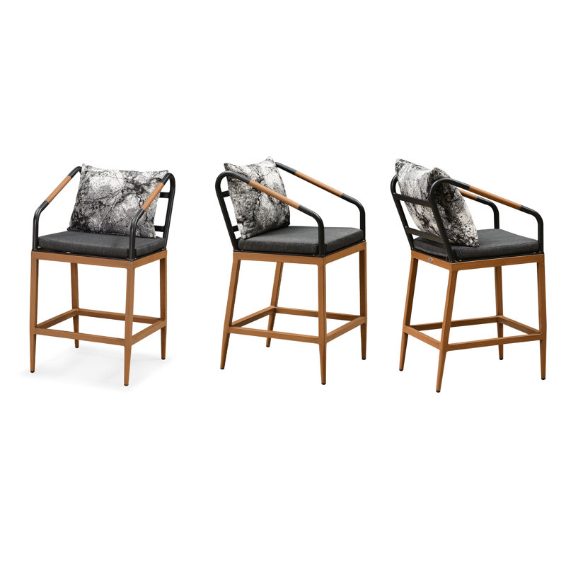 Tabouret de bar d'extérieur 24,6 po avec coussin
