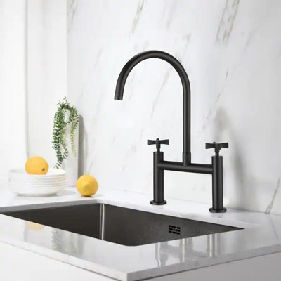 SOUEEUM Kitchen Faucet
