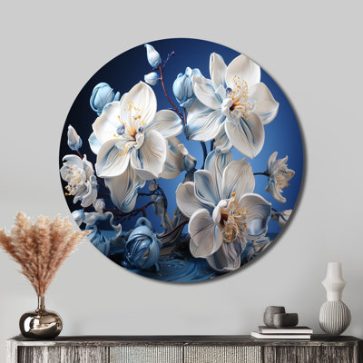 Orchidées blanches et bleues de sérénité - Art floral rond en métal