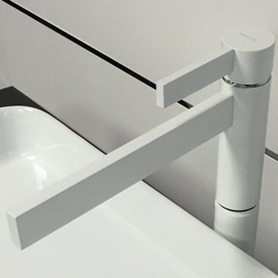 Sorrento Single Hole Bathroom Faucet