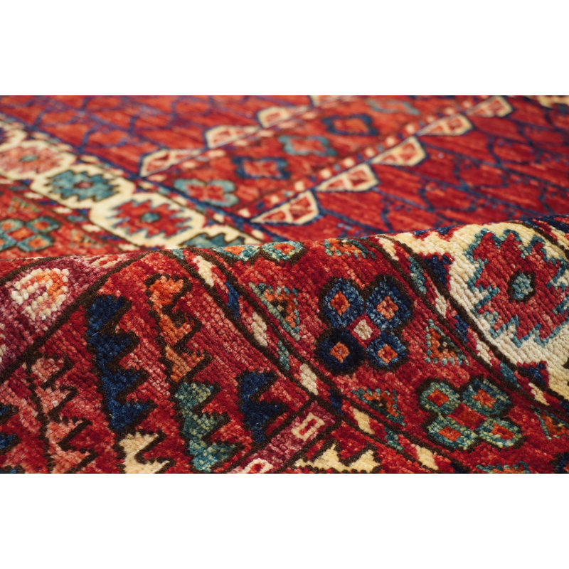Tapis de haute qualité noué à la main