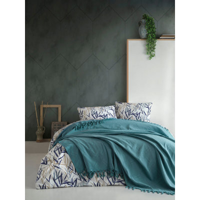 Modern & Contemporary Cotton Quilt