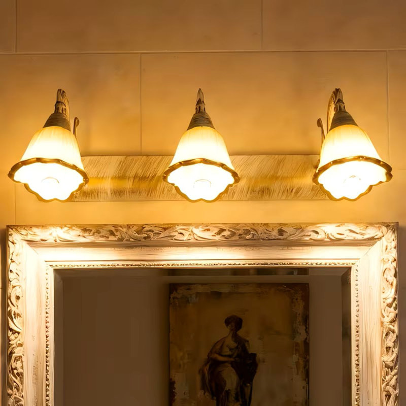 Lampe frontale à miroir à trois têtes de 18 pouces (E14 * 3- équipée d'une ampoule chaude de 5 W), convenant à la salle de bain, à la chambre à coucher, aux couloirs, à la décoration d'Halloween