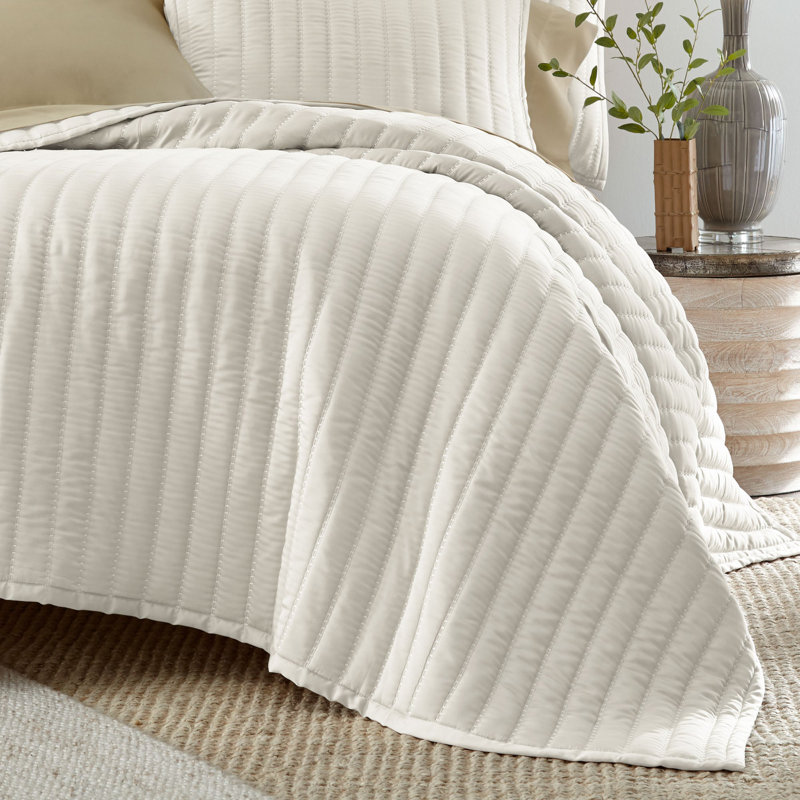 Urban Coverlet, King Coverlet, Ivory