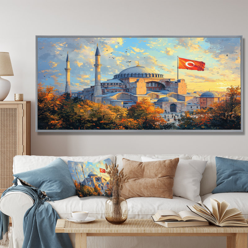 Décoration murale Hagia Majesty en Turquie - Turquie, H 28 po x l 60 po, Floater Framed, Argent argent