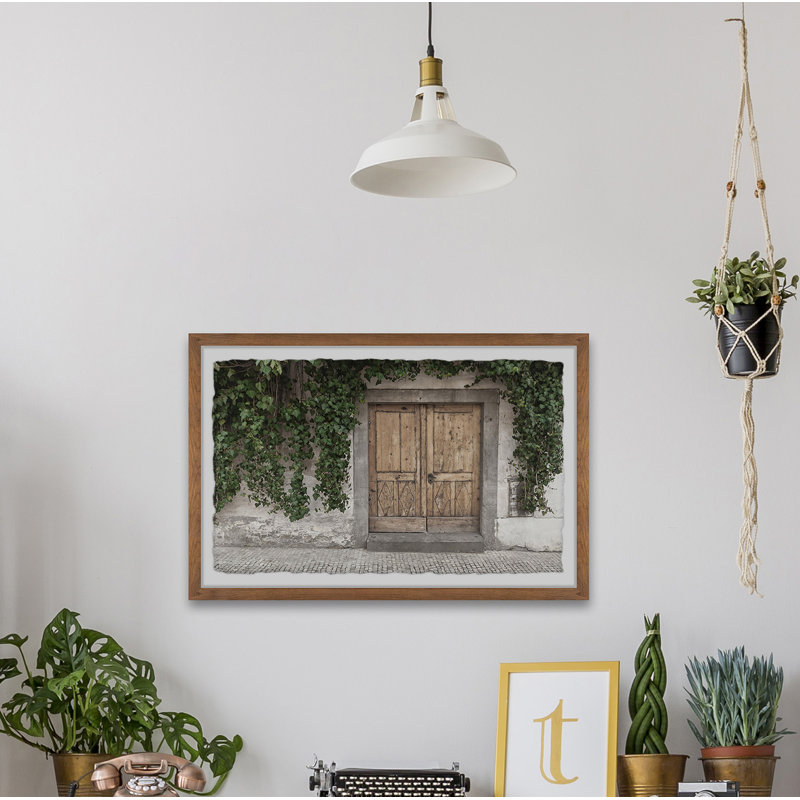 «Old Wooden Door», reproduction encadrée, H 12 po x l 18 po x P 1,5 po