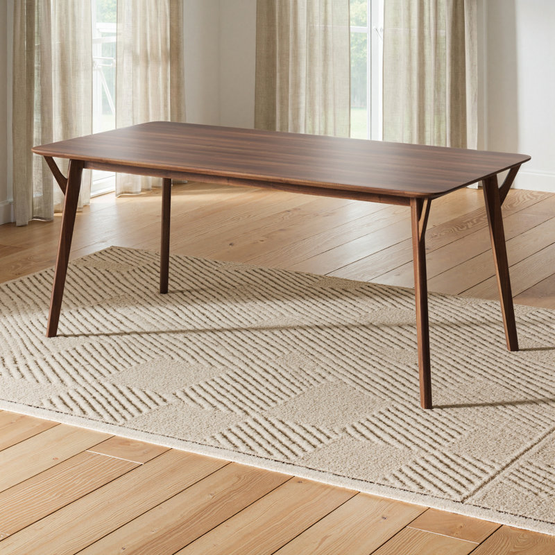 Table de salle à manger en bois de 71 po Evanston, Noyer