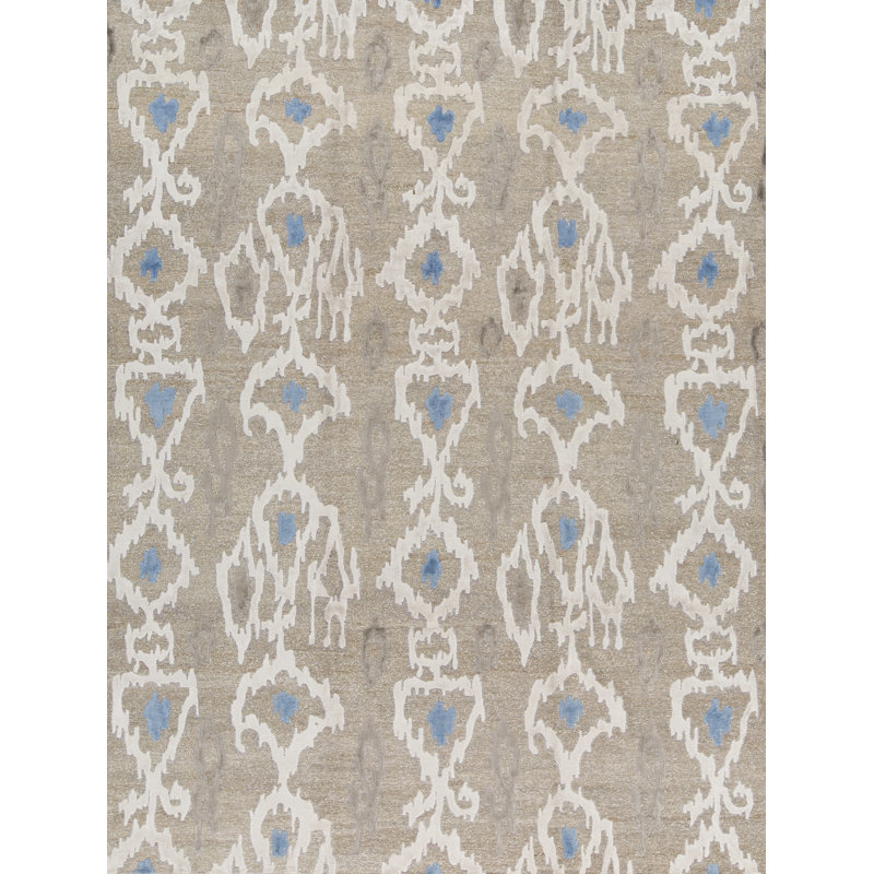 Ikat Area Rug in Gray