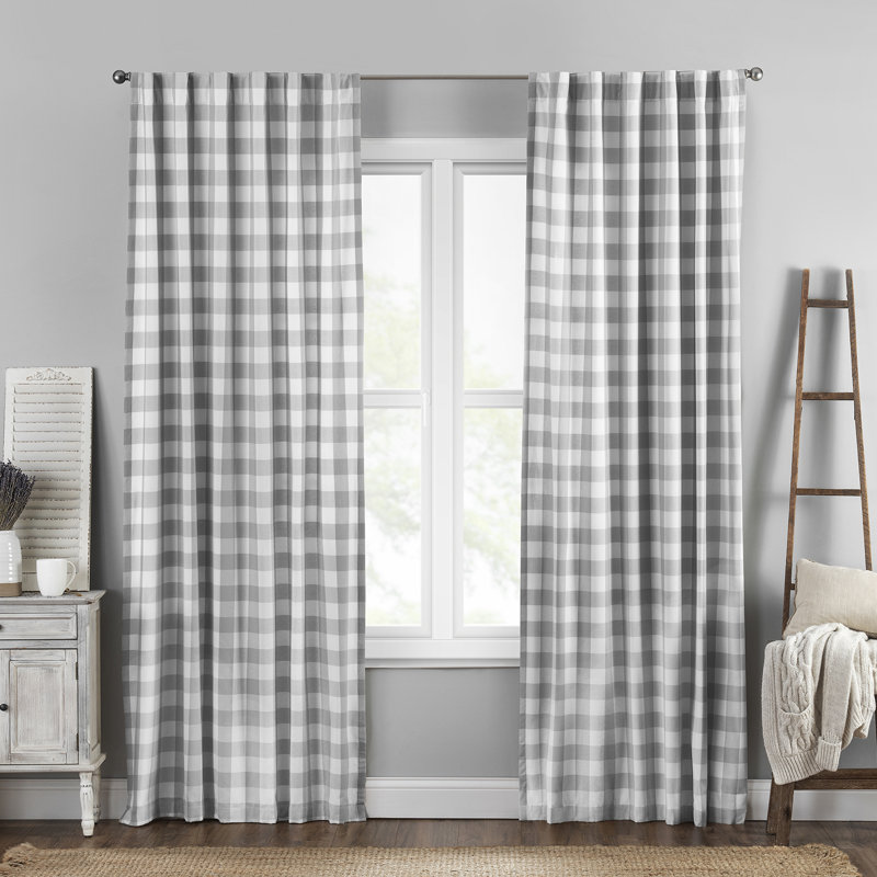 Panneau de rideau simple semi-diaphane avec passe-tringle Broadus, 52 po x 84 po, Gris