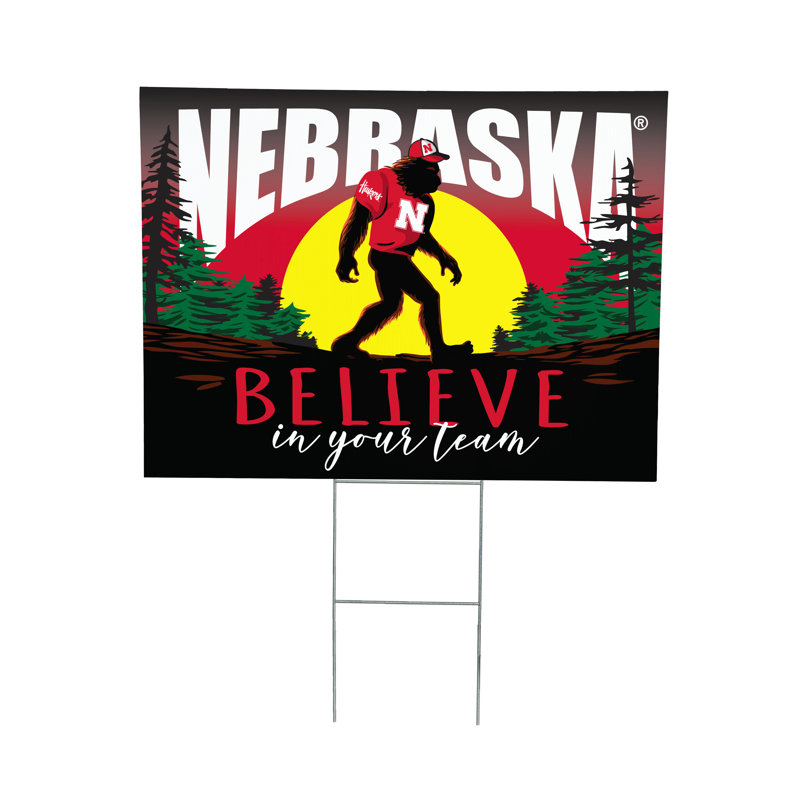 Enseigne de cour de l'Université du Nebraska, Bigfoot