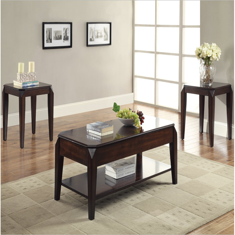 Table basse à finition noyer avec plateau