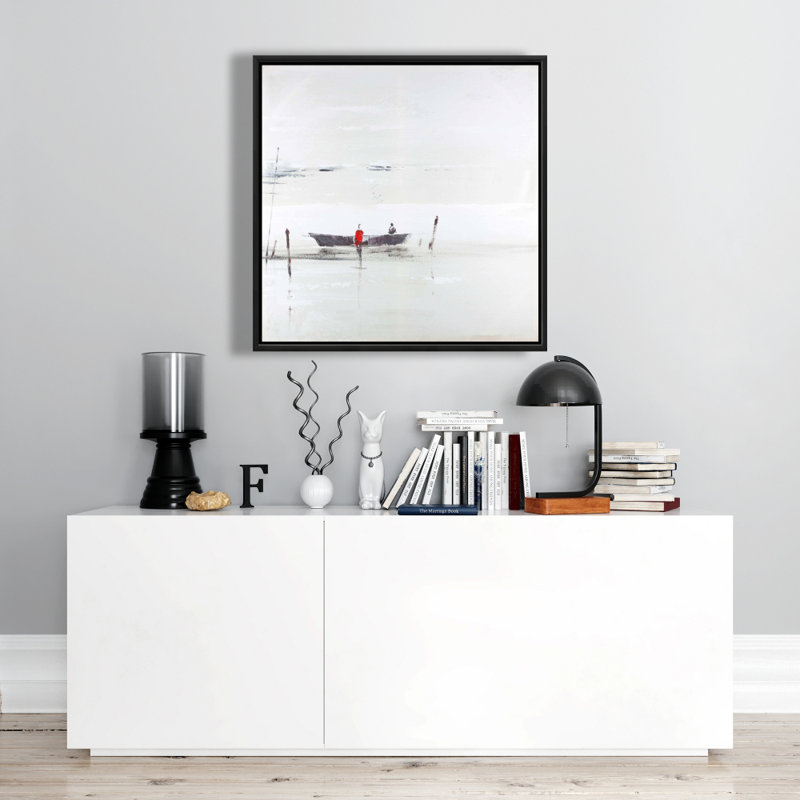 "Bateau minimaliste sur le lac"