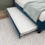 Grand lit moderne avec lit gigogne simple et 2 tiroirs de rangement