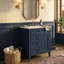 Meuble-lavabo 24 po Modern French Atelier avec comptoir en céramique, meuble-lavabo simple avec tiroir basculant, 2 tiroirs coulissants et armoire de rangement avec organisateur de porte, pieds en bois massif (disponible en noir, blanc, bleu et vert)-129521235