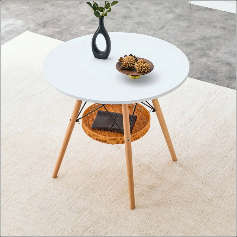 table de salle à manger de diamètre circulaire, plateau de table en bois aggloméré, pieds en bois massif, avec structure de panier de rangement tissé suspendu. Une table basse décontractée pouvant accueillir de 2 à 4 personnes.