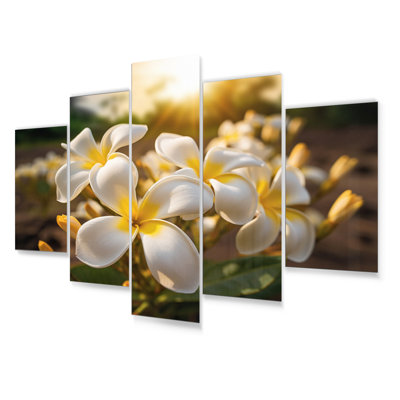 Modern Plants & Flowers Wall Decor on Metal