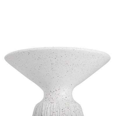 Table d'appoint d'extérieur en marbre blanc texturé MGO