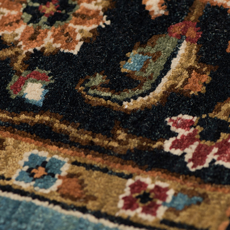 Antiquity Wool Area Rug, Rectangle 2' x 3'