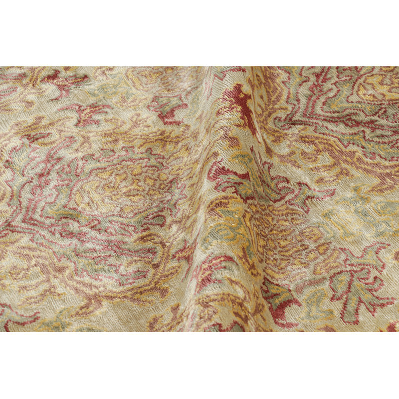 Rug & Kilim’S European Style Rug In Gold With Floral Patterns “Granada”