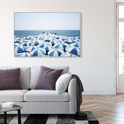 " Blue Umbrella Beach "