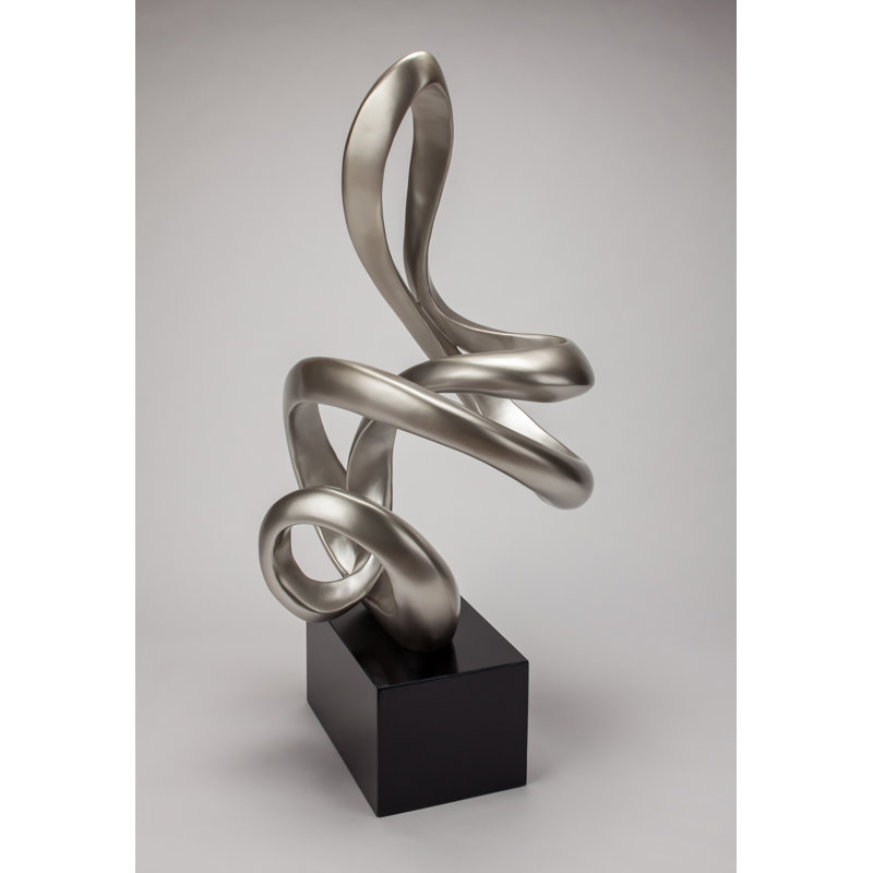 Figurines & Sculptures