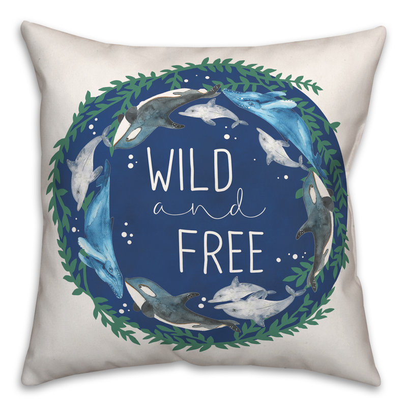  Coussin Wild and Free Whales, 20 po x 20 po