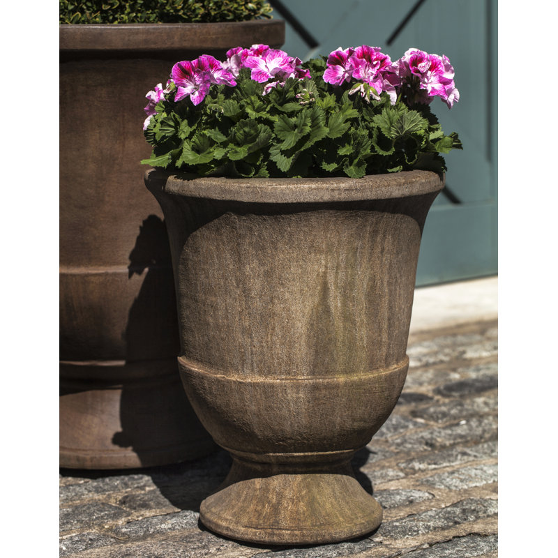 Pascal Handmade Urn Planter, 28.25" H x 23.25" W x 23.25" D, English Moss