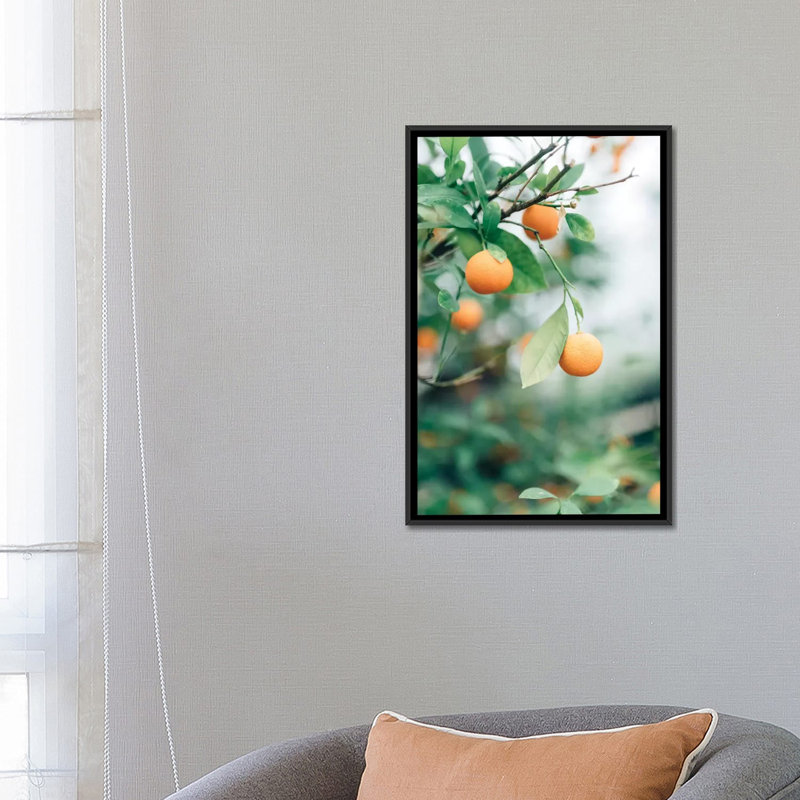 « orange tree » sur toile, H 26 po x l 18 po x P 1,5 po, Toile avec cadre noir, Pas de tapis