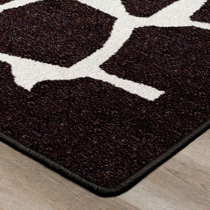 African Plains Dark Giraffe,  Rectangle 3'10" x 5'4", Black/White