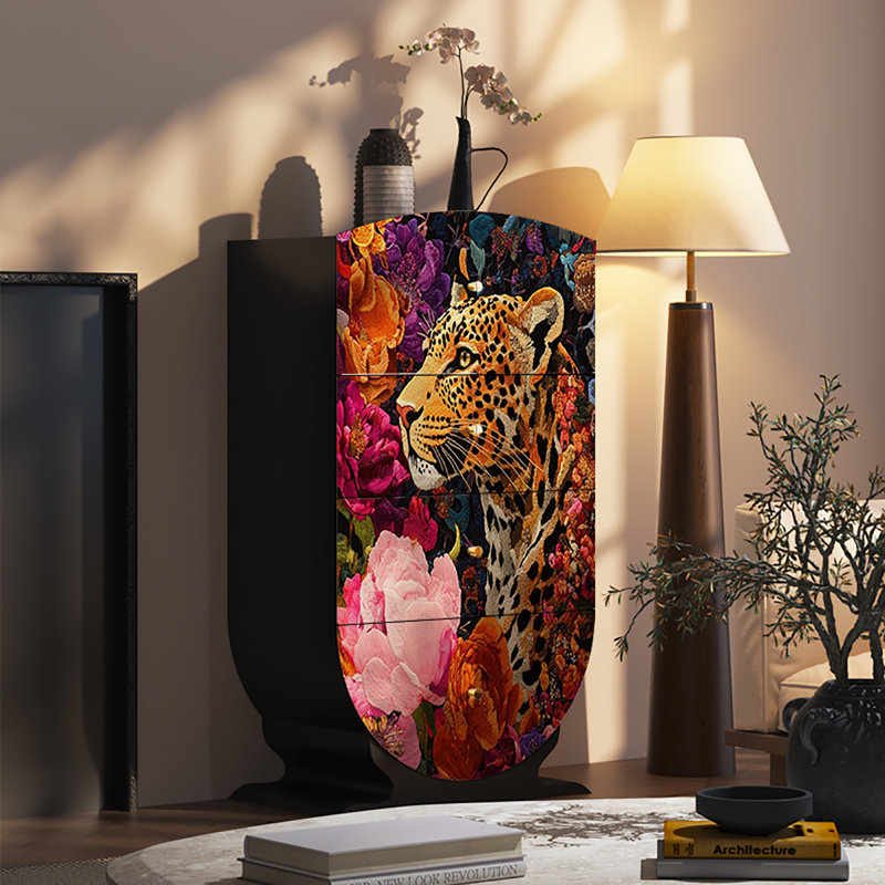 Armoire décorative française