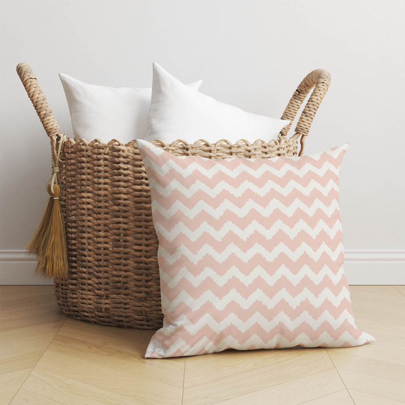 Coussin Chevy Tribal, H 18 po x l 18 po, Rose