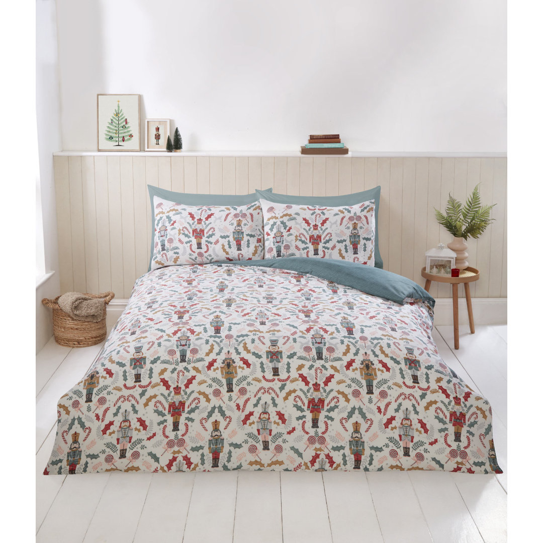 Nutcracker Microfiber Microfiber Abstract Duvet Cover with Pillowcases Included