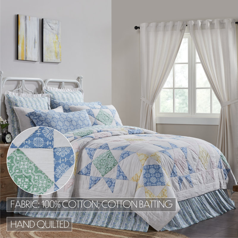 Adda Cream/Dusty Blue/Green Cotton Reversible Quilt, Queen Quilt