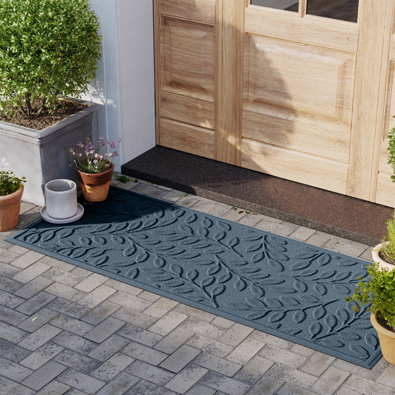 Paillasson intérieur semi-circulaire 24 po x 39 po WaterHog® Brittney Leaf