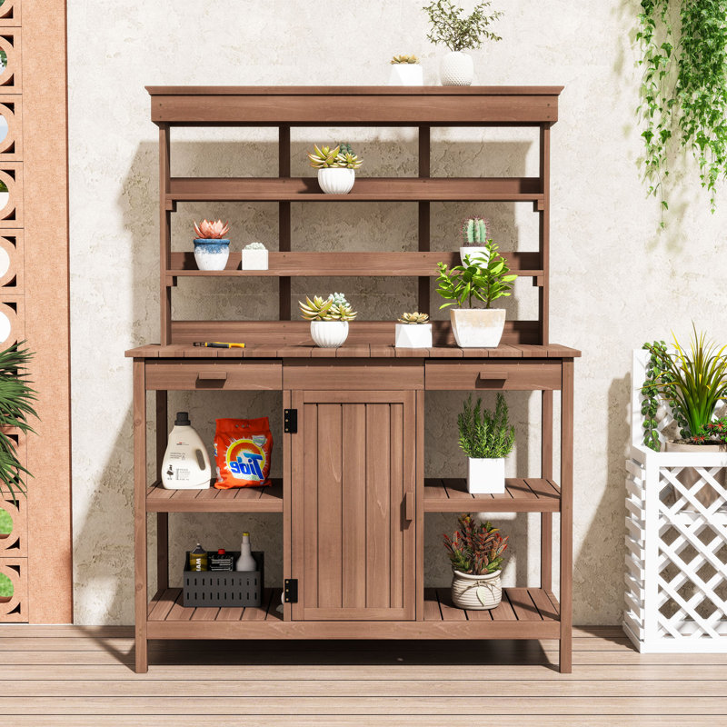 Banc d'extérieur en bois 66 po avec tablettes de rangement, 2 tiroirs et armoire, Brun