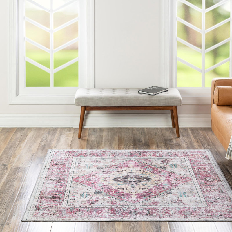 Njay Oriental Indoor Rug, Square 7'10"