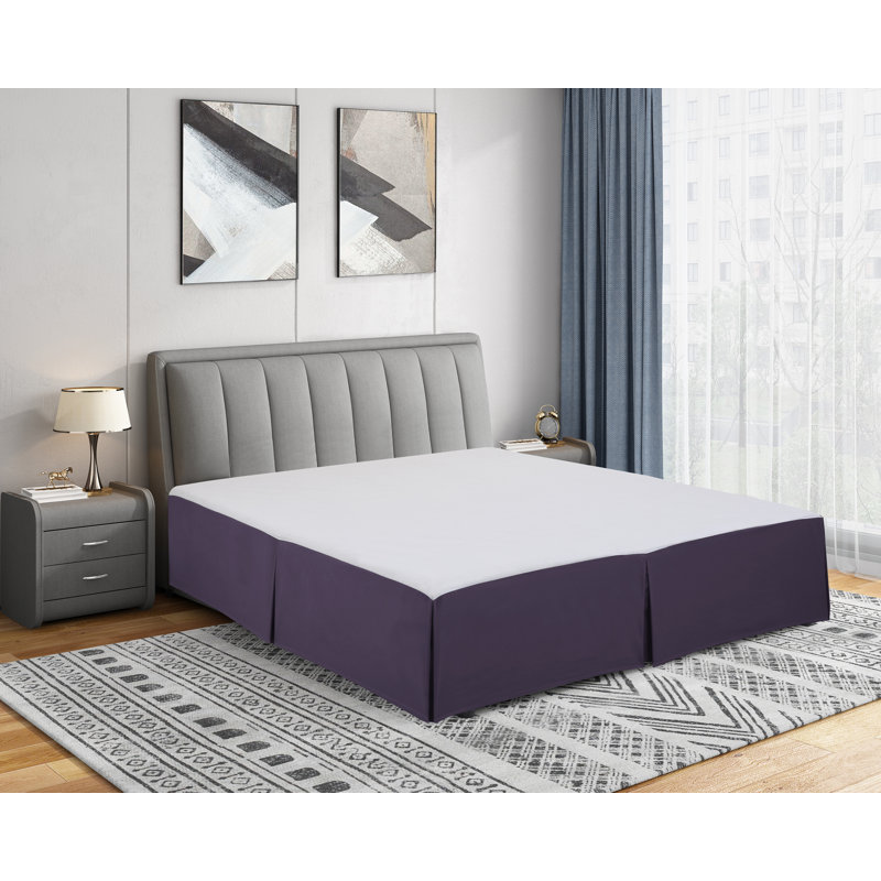 Jupe de lit en microfibre 14 po - Basics by Wayfair ™, Très grand californien, Aubergine