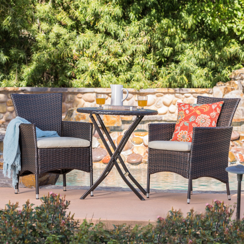  Ensemble bistro 3 pièces pour l'extérieur avec chaises en osier et table pliante, ensemble de conversation pour patio avec coussins, brun