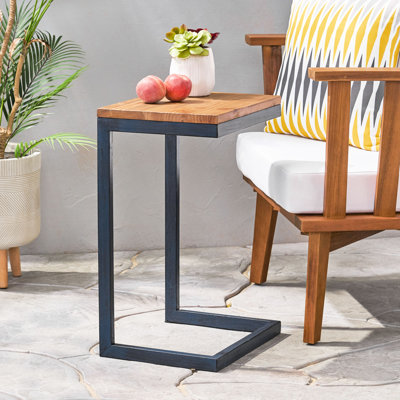 Table d'appoint moyenne - surface en sapin naturel et élément en métal avec des matériaux en fer