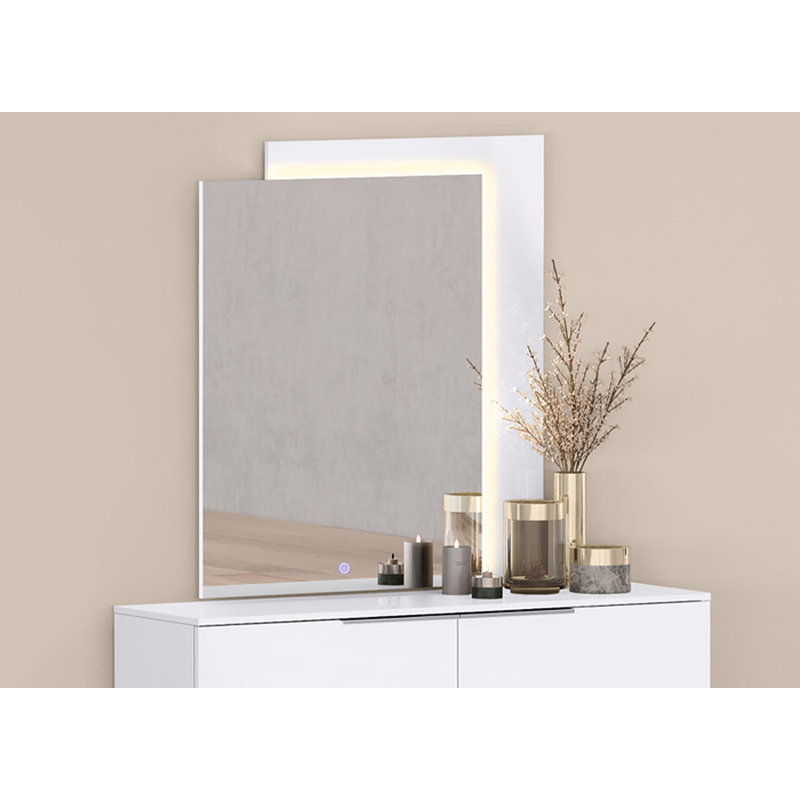 Kirtana Rectangle Wall Mirror, White