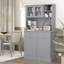 Armoire de rangement pour garde-manger de 68 po grise avec charge électrique. Portes en verre autoportantes et tablette réglable. Pour différents espaces. 2 armoires à ordures inclinables. Prises et ports intégrés à courant alternatif. Spacieux