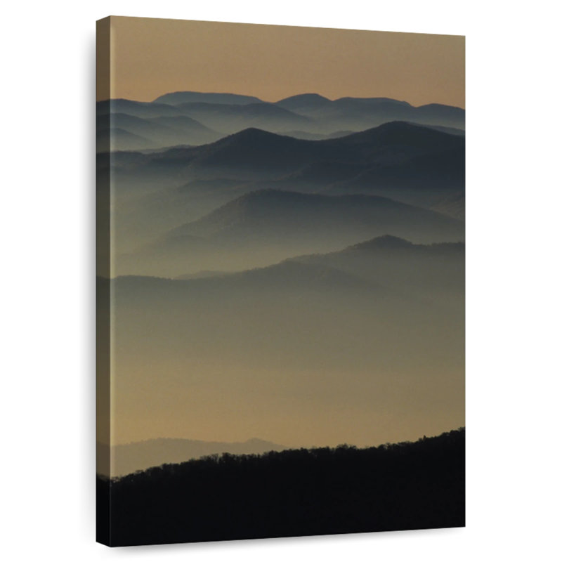 Alvord Smoky Mountain Contours, H 48 po x l 32 po